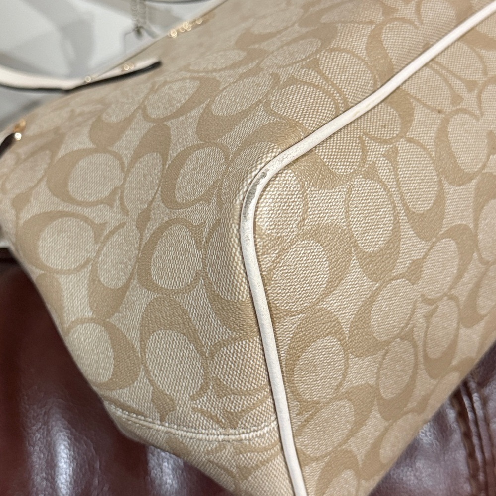 🔥🔥🔥Coach Signature Drawstring Carryall Shoulder Bag - Picture 7 of 16